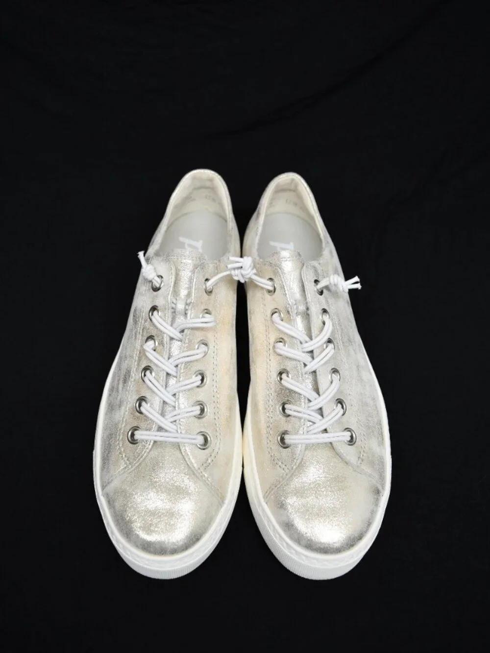Paul Green Metallic Silver White Low-Top Sneakers